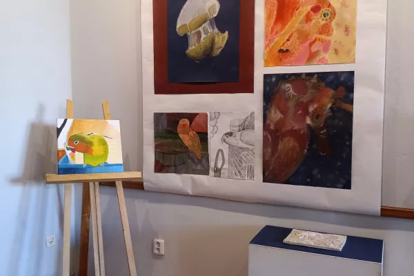 výstava absolventsjé práce vo Galerie M říjen 20025