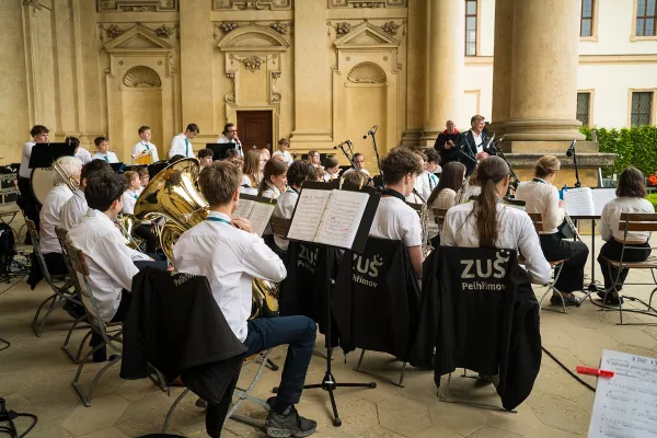 ZUŠ v Senátu 14. 5. 2026