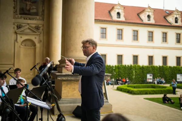 ZUŠ v Senátu 14. 5. 2026