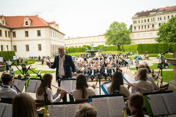 ZUŠ v Senátu 14. 5. 2026