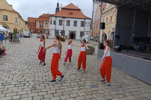 Hrajeme na akci Prezentace poskytovatelů sociálních služeb