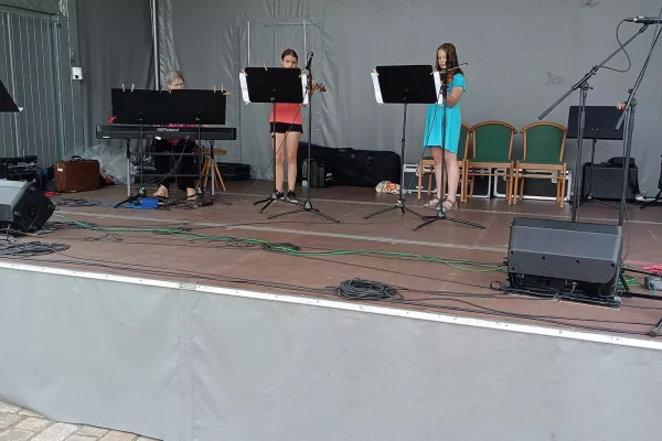 Hrajeme na akci Prezentace poskytovatelů sociálních služeb