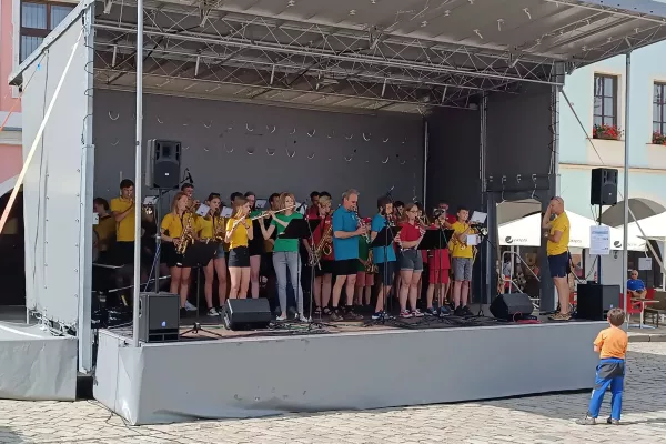 Hrajeme na akci Prezentace poskytovatelů sociálních služeb